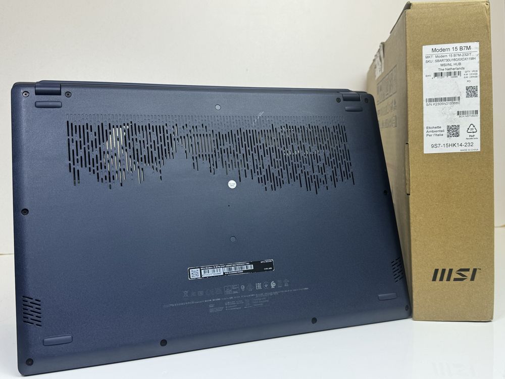 Ноутбук MSI Modern 15 B7M-232IT Ryzen 7 7730U 16/512GB