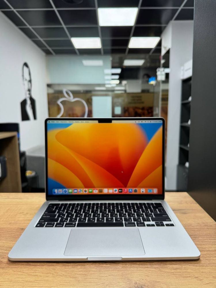 Macbook Air 2023 (m2/8gb/ 512 ssd) ГАРАНТІЯ