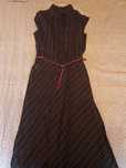 Vestido preto às riscas da Mango