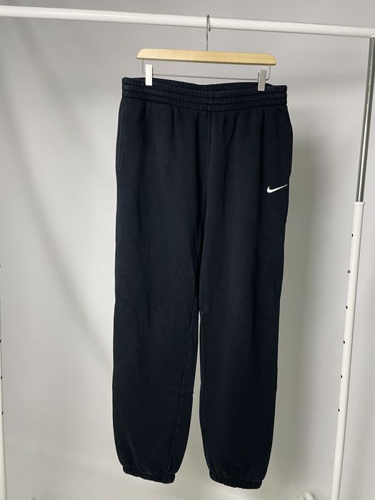 Nike розмір L ОРИГІНАЛЬНІ чорні спортивні штани