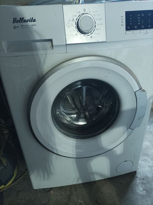Maquina de lavar roupa