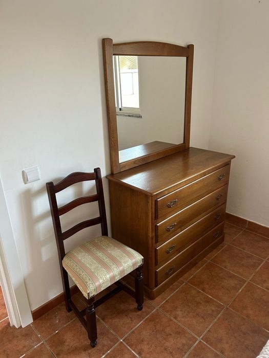 Vendo Mobilia quarto cama 1,40x2,00m