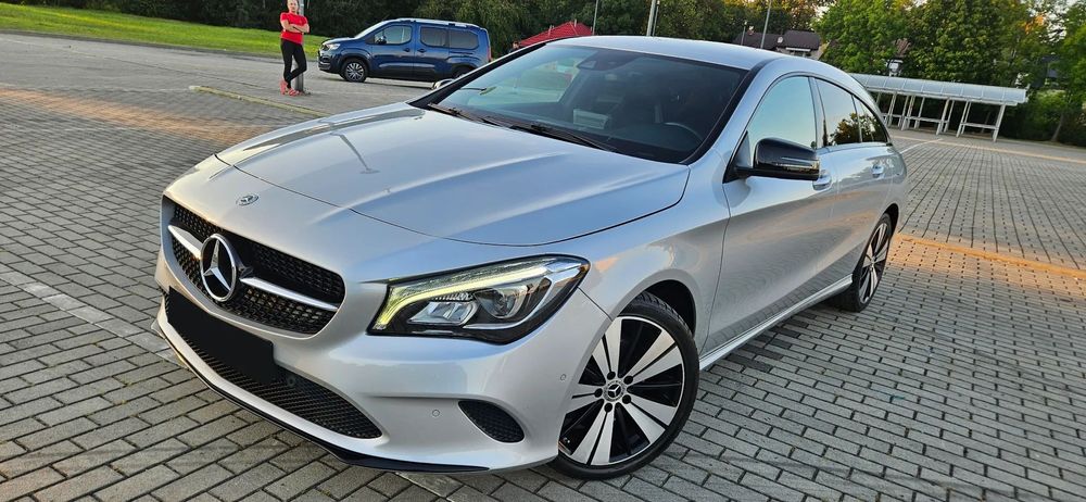 Mercedes-Benz CLA 1.6 122KM full LED/navi/kamera/keyless/bezwypadkowy/ZADBANY