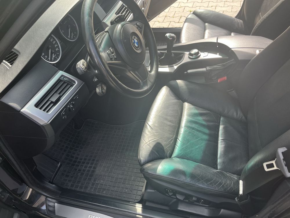 Bmw 530 bardzo ładnie utrzymana i z bogatym wyposazeniem