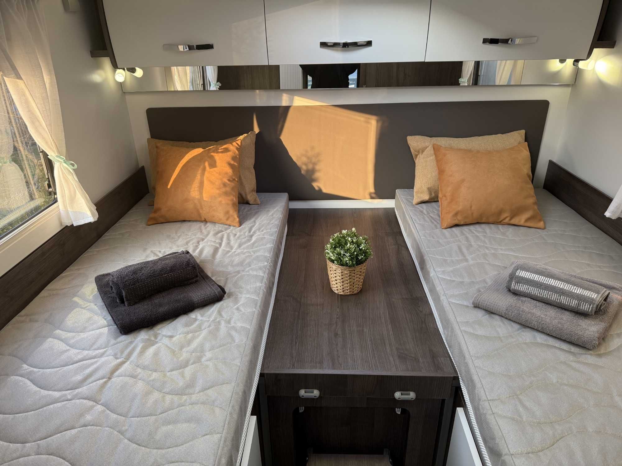 Kamper na wynajem Benimar Tessoro 468 Special Edition 4-osobowy