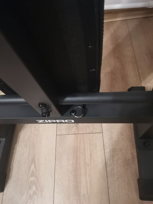 Ławeczka marki zipro plus gryf