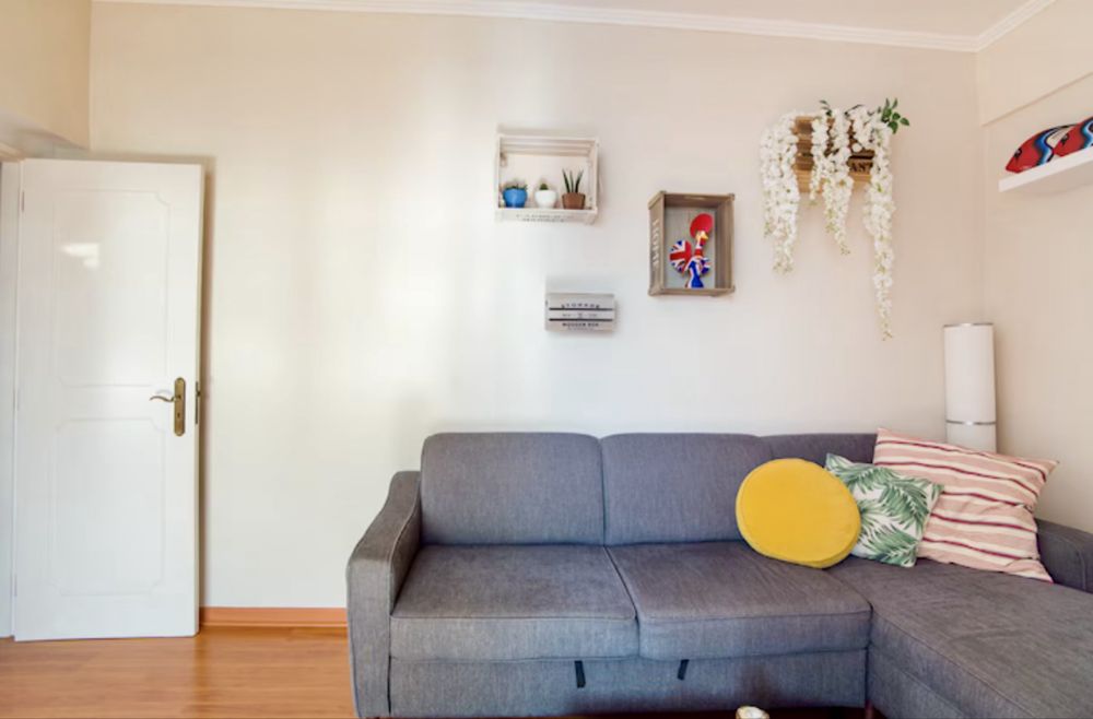 Sofá Conforama — dois lugares + chaise longue com arrumação