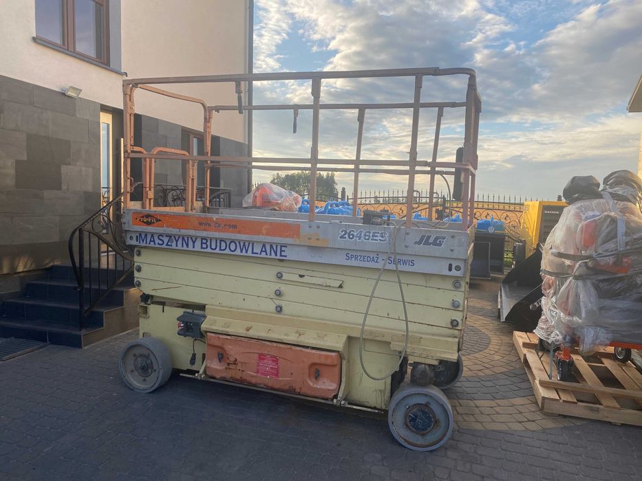 Podnośnik nożycowy elektryczny JLG 2646 ES Aktualne UDT