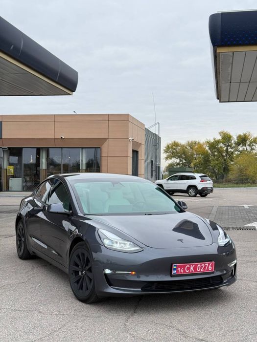 Tesla Model 3 dual motor 2021 год