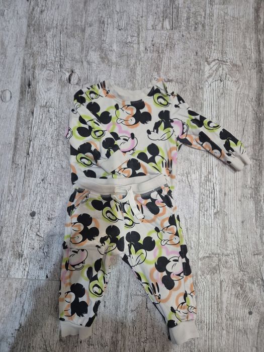 Komplet bluza + spodnie roz 80