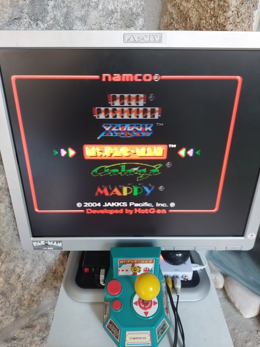 Namco Pacman Arcade Jakks TV
