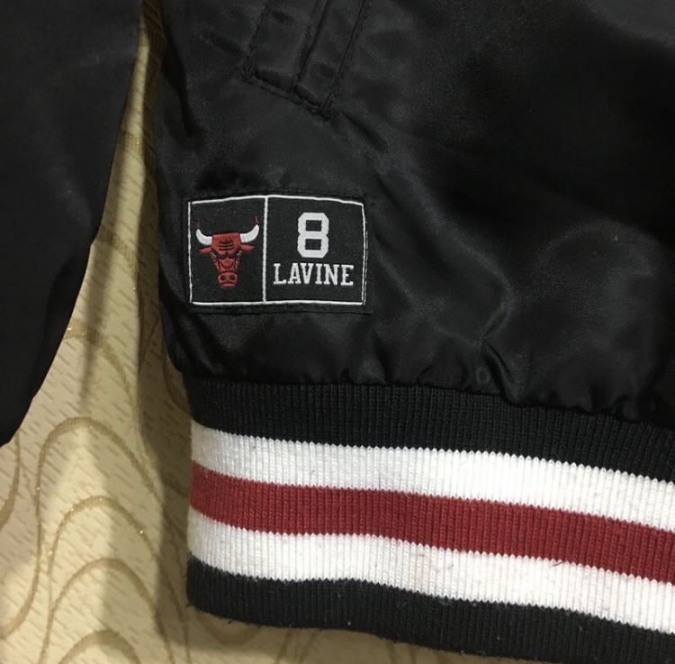 Куртка баскетбольная бомбер nba Chicago Bulls Lavine nike