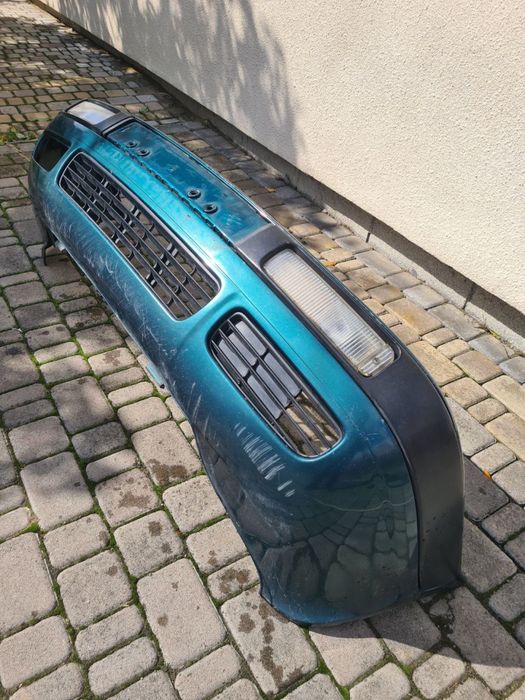 Передній бампер Audi 80 B4 Передний бампер Ауді 80 Б4