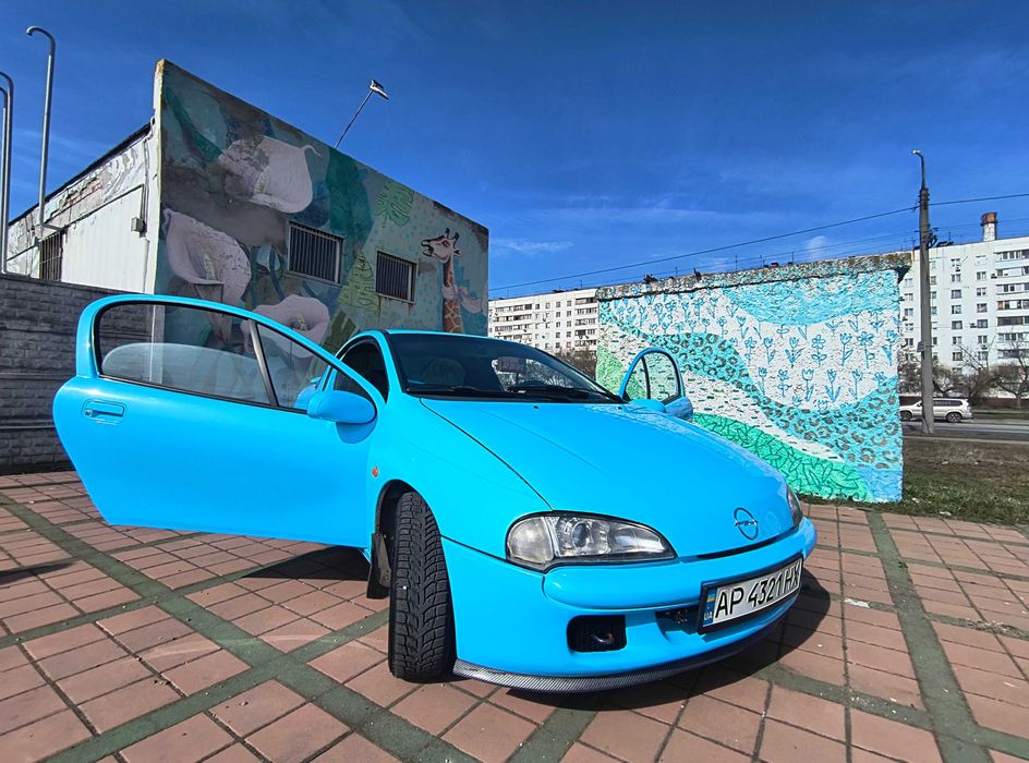 Opel tigra a 1.4