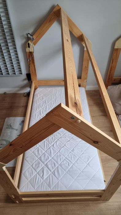 Sprzedam łóżko dziecięce typu domek