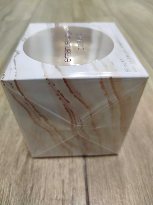 Ungaro Cosmic космічний подарунок для жінок!