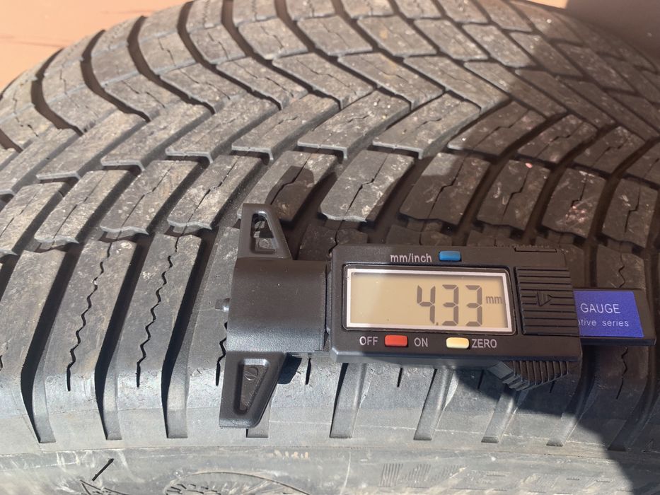 Opony 225/60 R18 Bridgestone