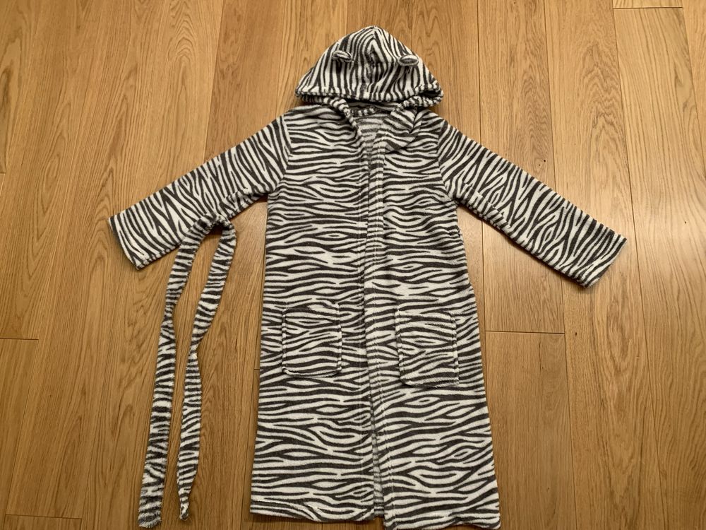 Szlafrok zebra Roz.122/128