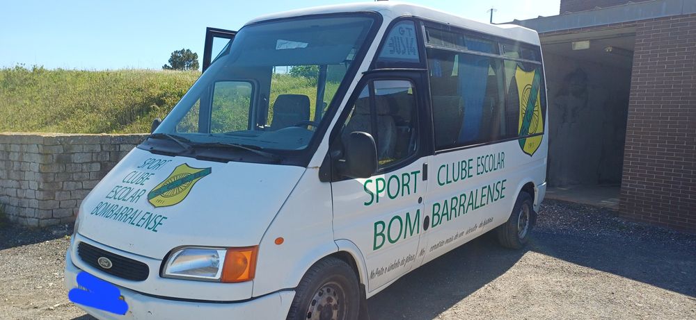 Ford Transit Mini Bus de 14 Lugares