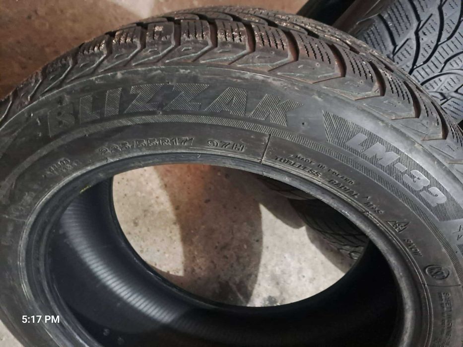 sprzedam opony Bridgestone Blizzak 225/50R17 zimowe