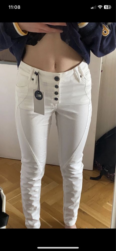 Białe jeansy Pulz Jeans rozmiar 34