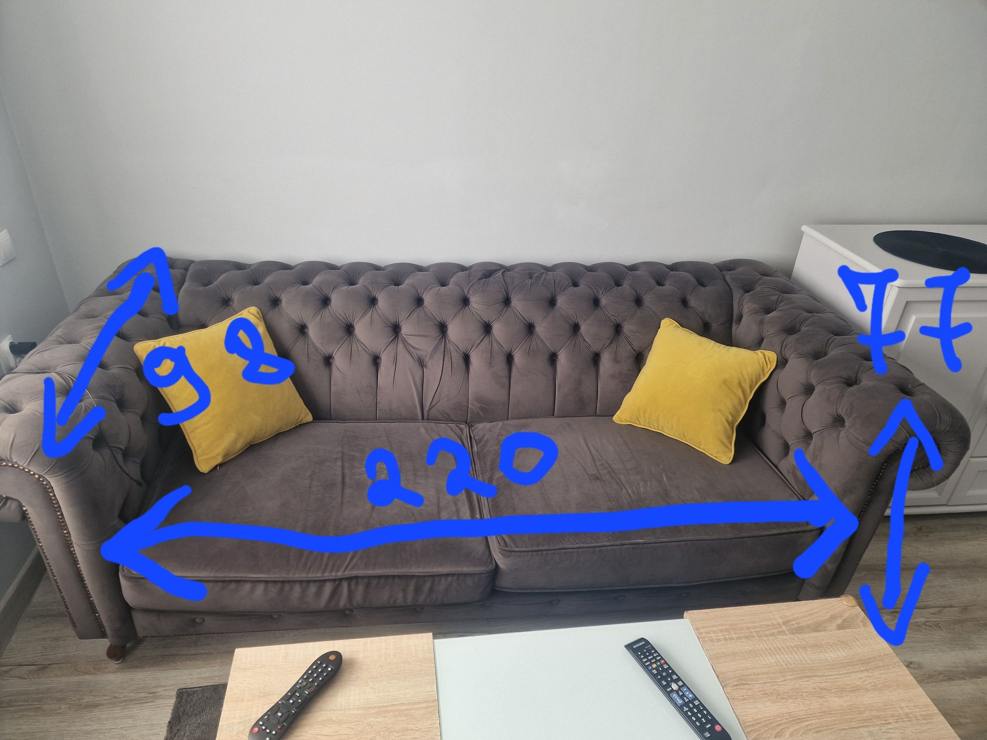 SOFA Kanapa chesterfild pikowana