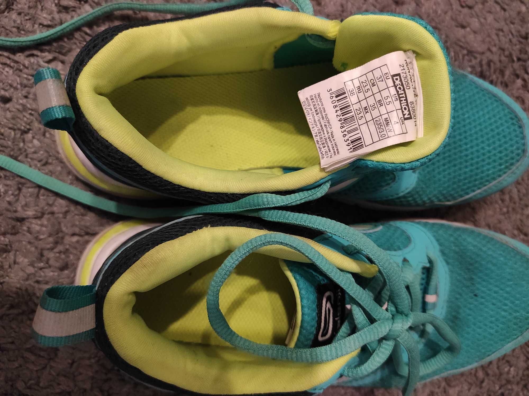 Zielone damskie buty sportowe Decathlon