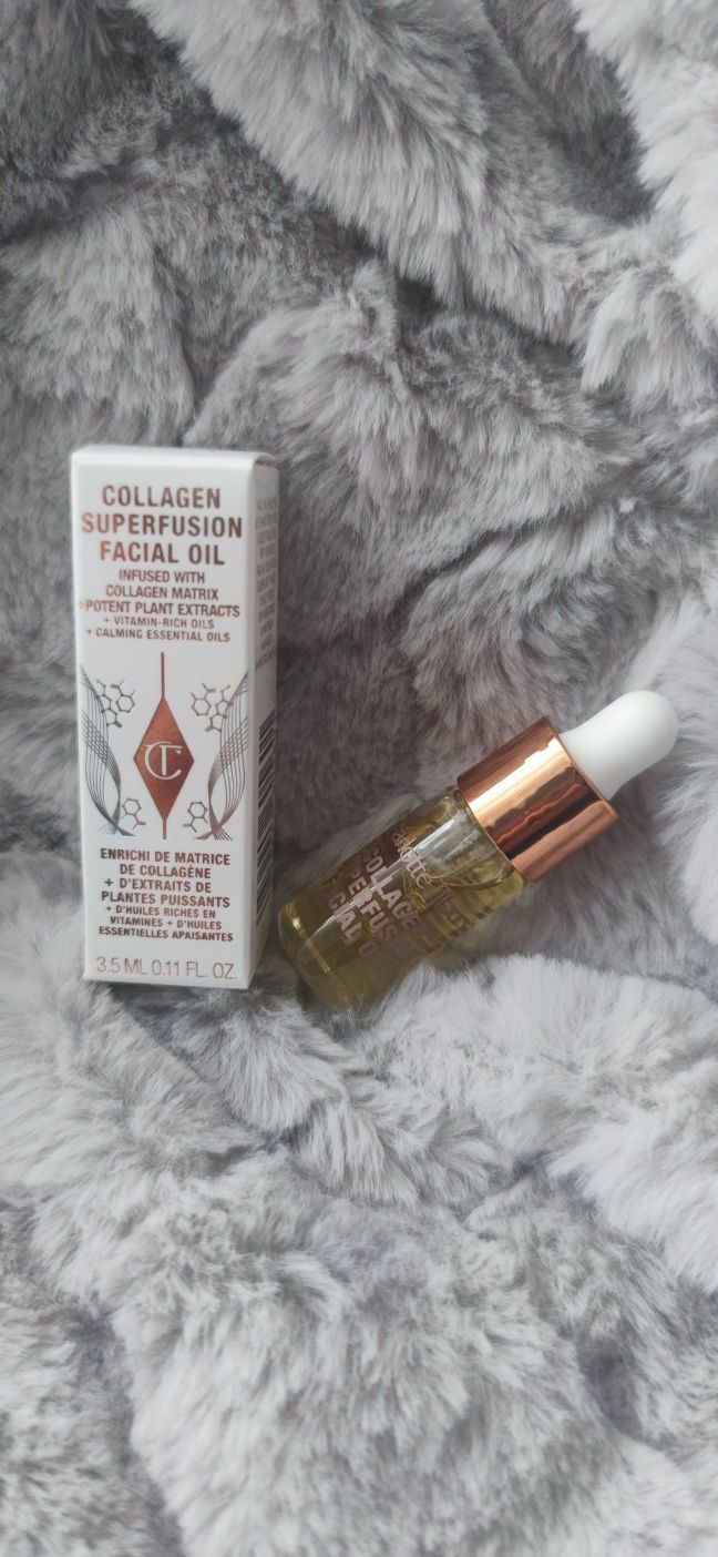 Charlotte Tilbury Beauty Collagen superfusion facial oil