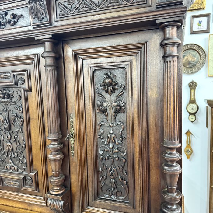 Антикварный французский буфет старинная мебель из Европы
