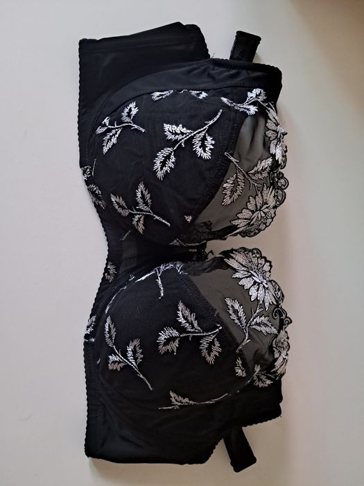 Biustonosz czarny Diorella 85 D