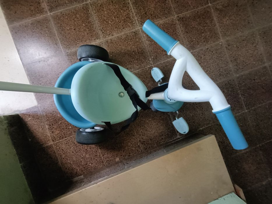 Triciclo como novo
