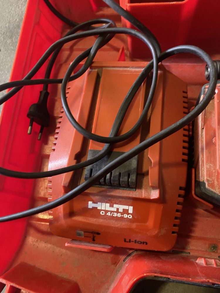 Używany zestaw set hilti SID 14a plus 2 baterie ładowarka