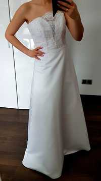 Suknia ślubna biala  fason litera A