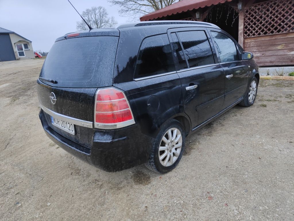 Opel Zafira B 1.9 cdti