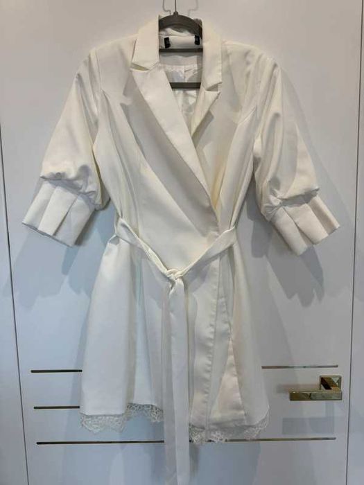 Sukienka marynarka elegancka ozdobny rękaw M Butik