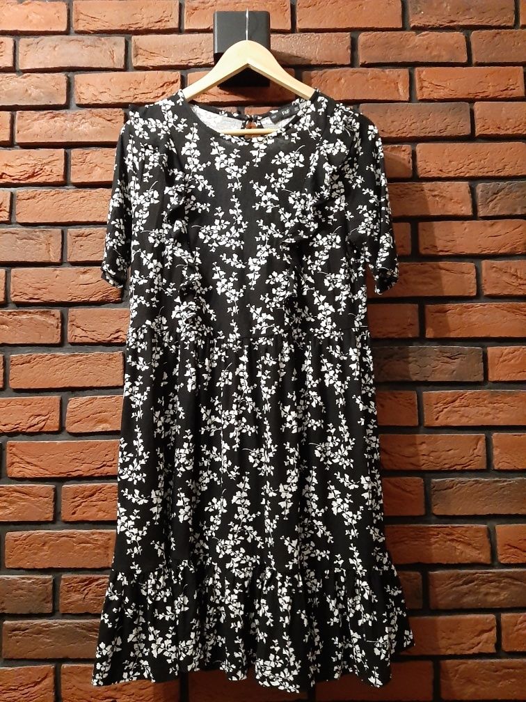 Sukienka babydoll falbany kwiaty czarno biała wiskoza r. M L 38 40