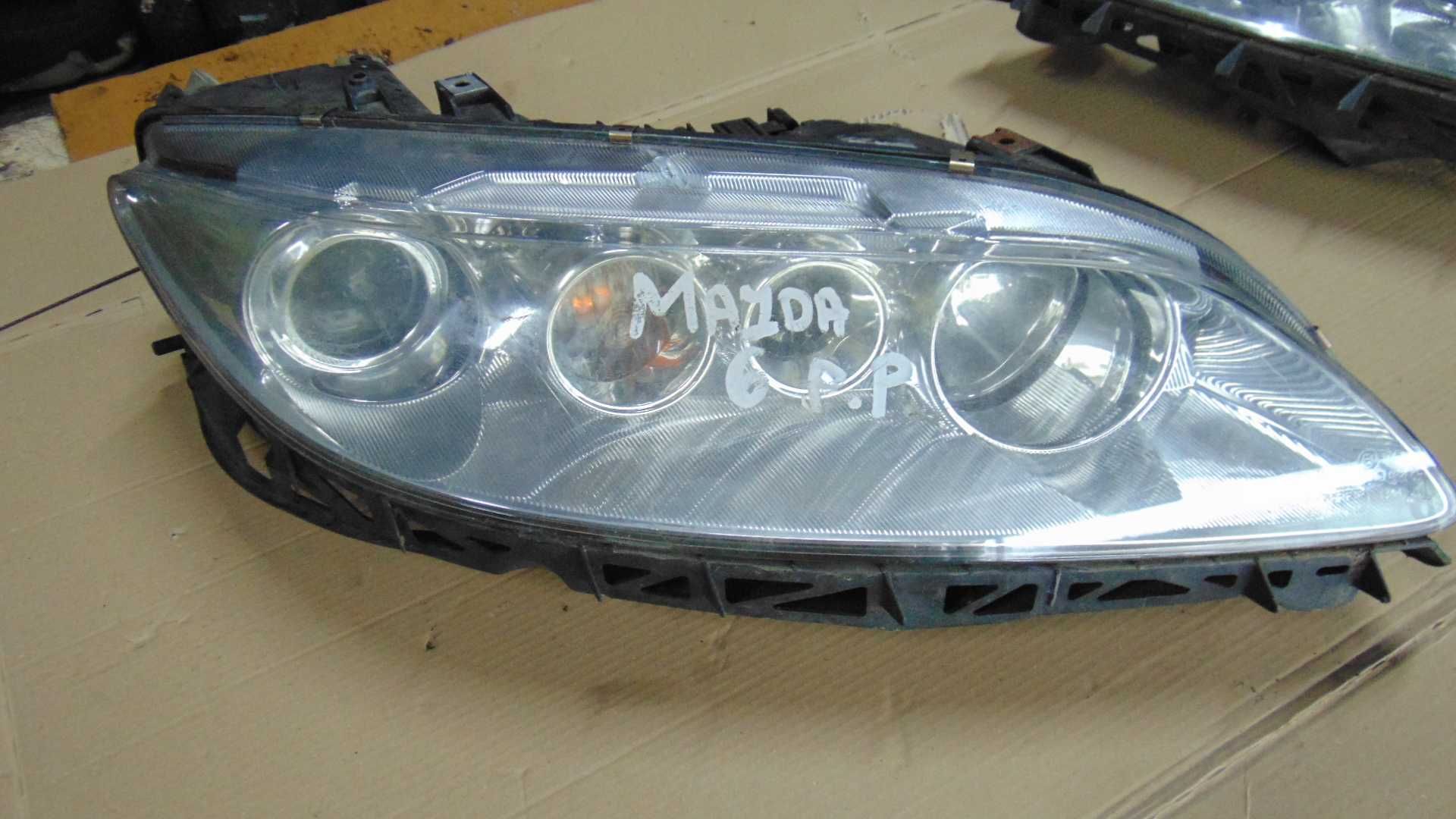 Sty4 Lampa przednia prawa reflektor prawy mazda gg 6 wysyłka