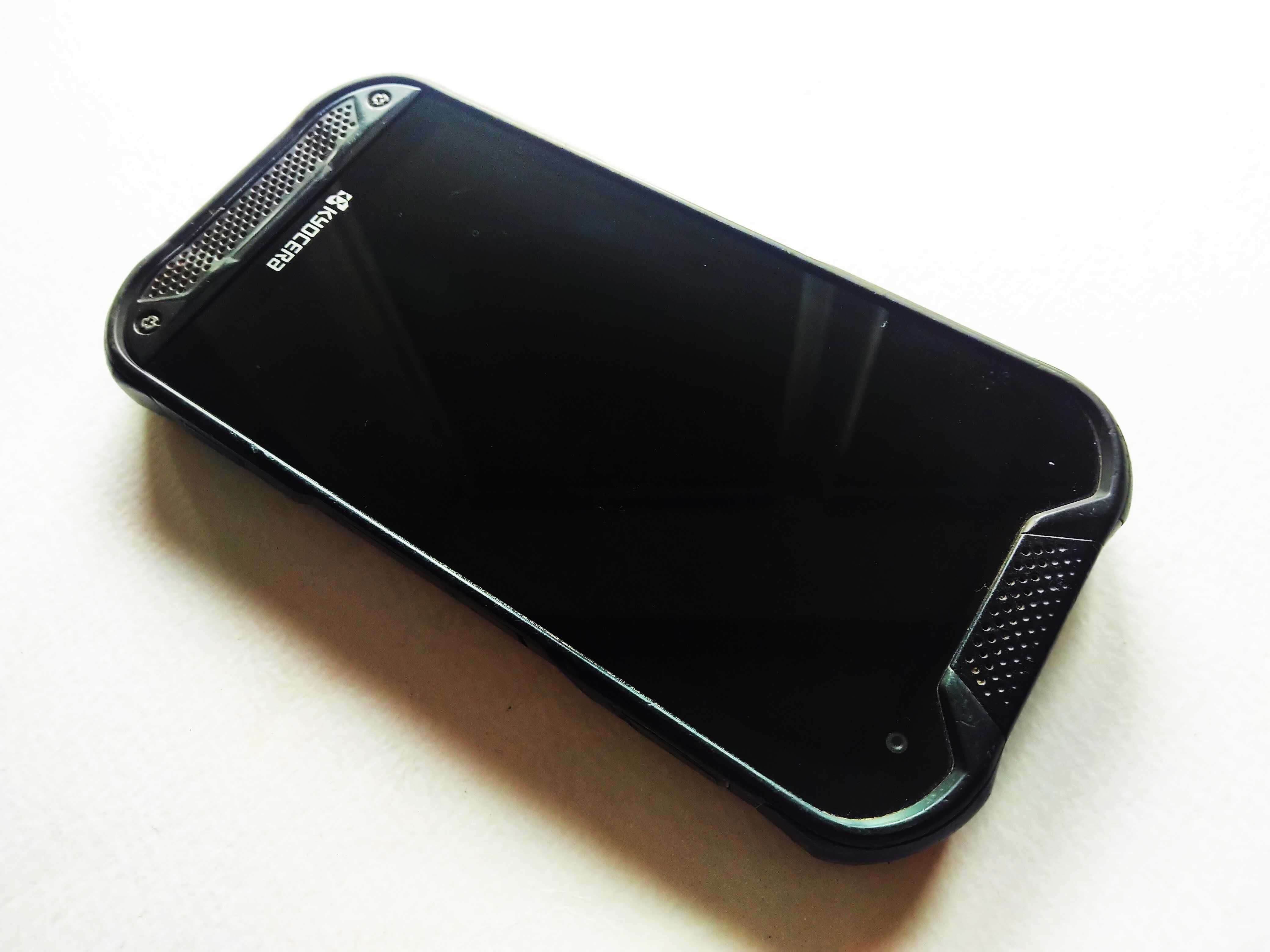 Kyocera Duraforce Pro 2 (4/64gb) броньований, протиударний, IP-68!