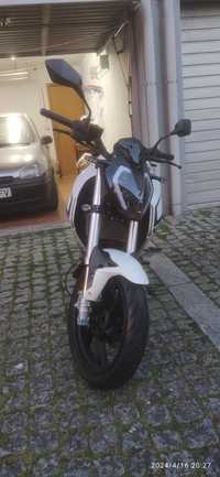 Keeway RKF 125 CC