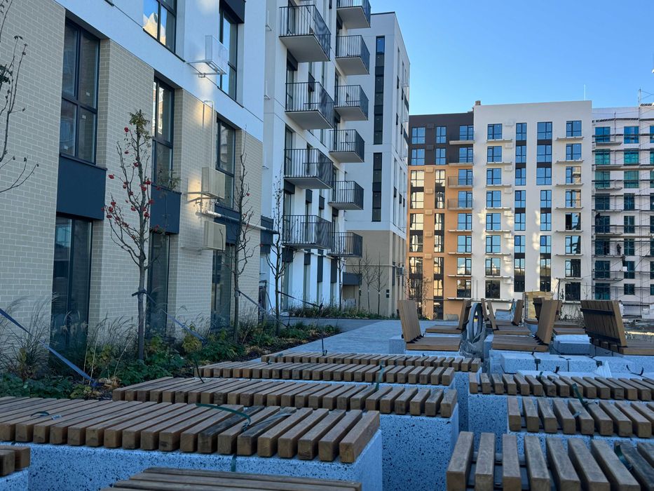 Продаж комерційного приміщення 65.65 кв.м. м. Пустомити