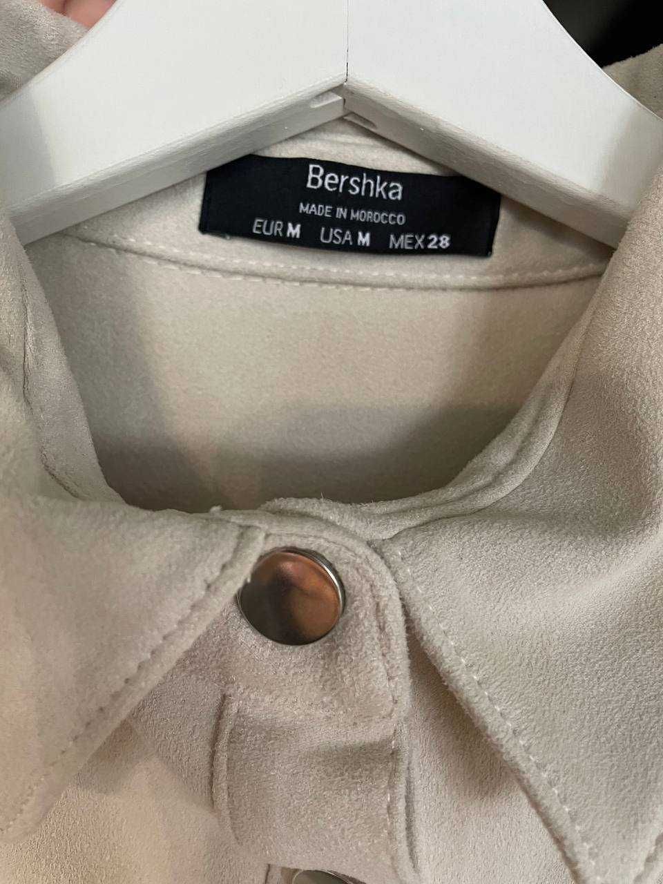 Продам платье Bershka (размер M)