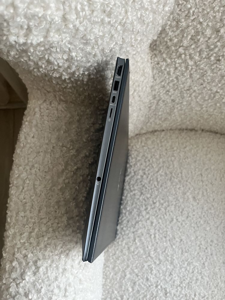 Hp pavilion 15 ryzen5 5500u 16ram 15.6” FHDips