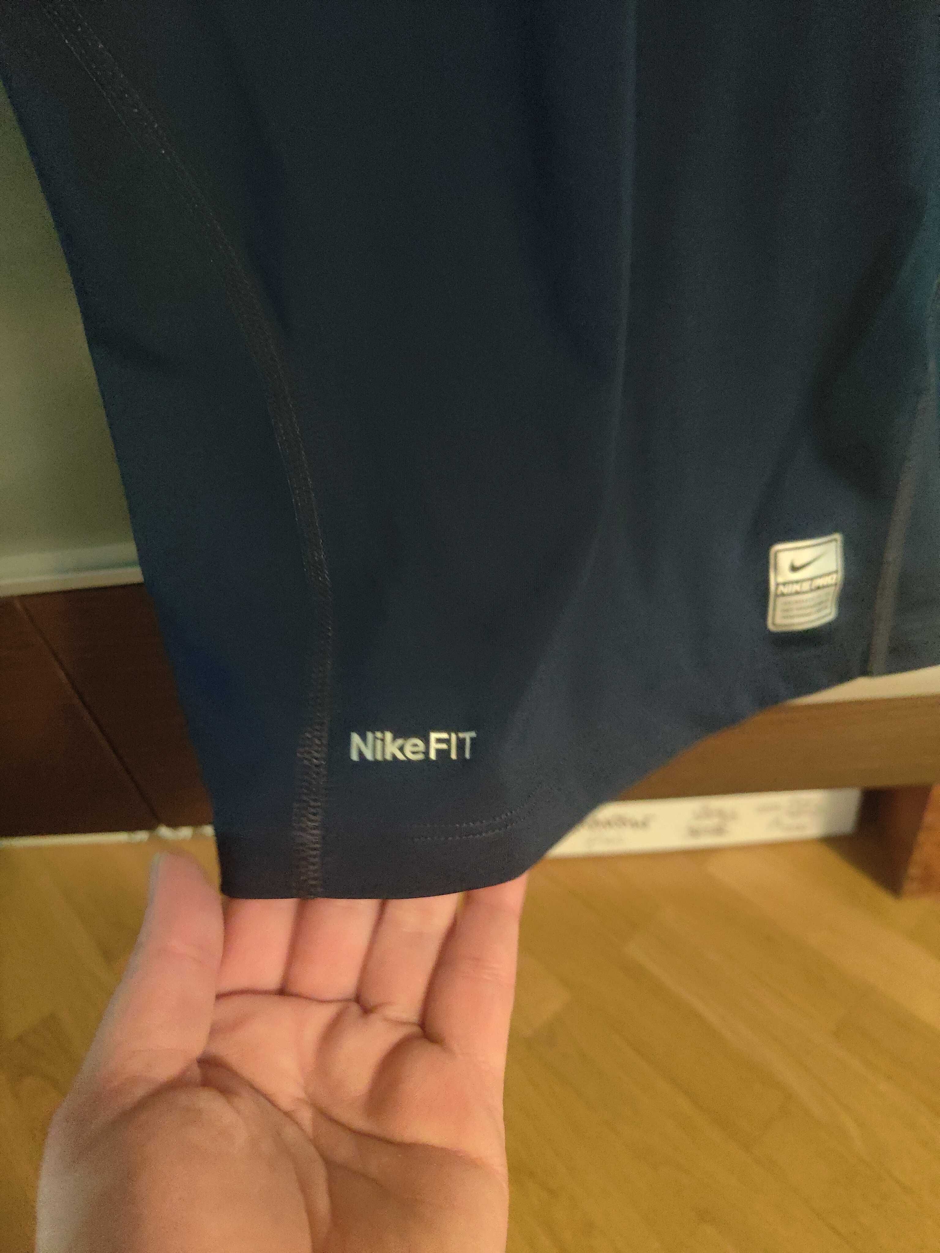 koszulka NIKE PRO Nike Fit rozm. 158-170 (13/15 lat) granat