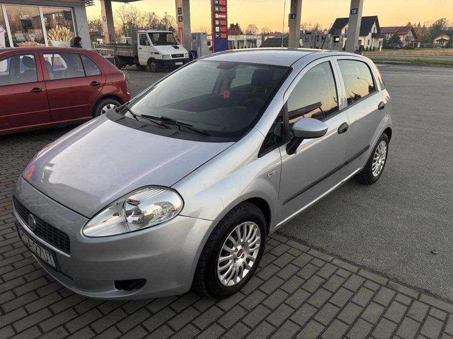 Fiat grande Punto 1.4 2008 niski przebieg