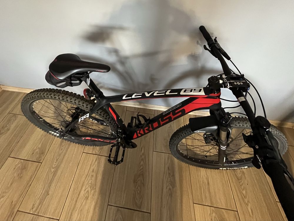 Kross level b9 carbon