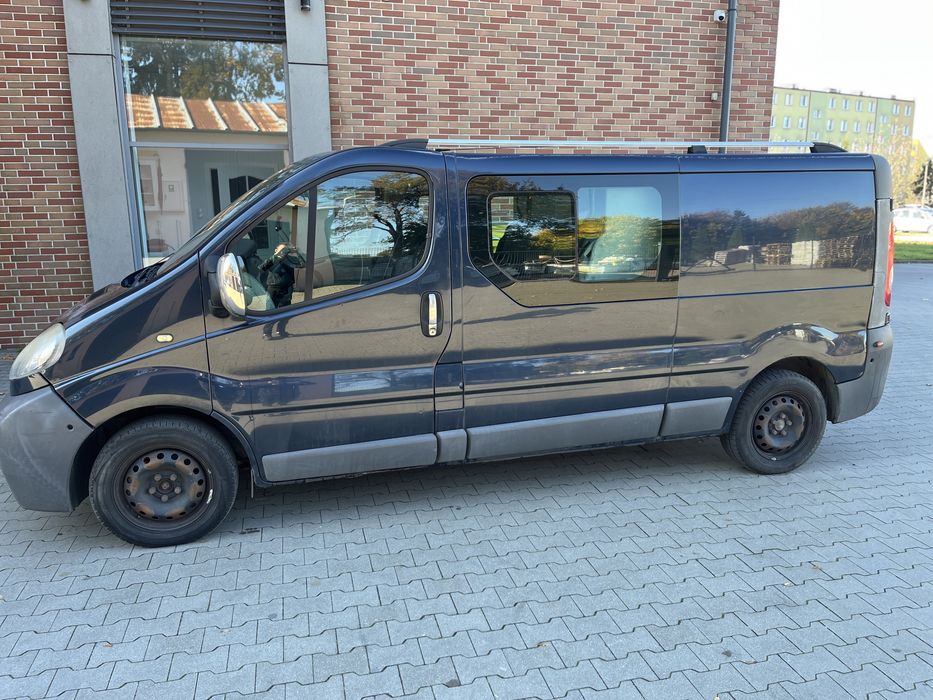 Opel Vivaro 2003