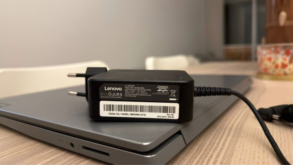 Notebook Lenovo IdeaPad S145