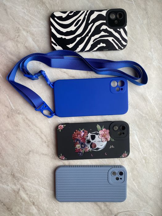 Чохли на айфон 11