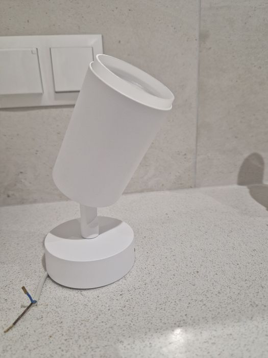 Fugato reflektor punktowy 50631/31/P7 Philips Hue