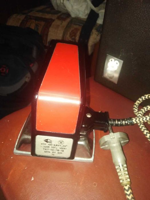 советский складной походный утюг